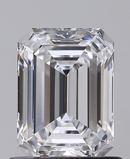 1.02 ct Emerald Lab-Diamond
