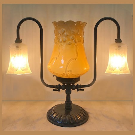 3 Light Victorian Lamp