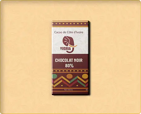 Tablette de chocolat noir intense Yvoria, composée de 80 % de cacao de Côte d’Ivoire.