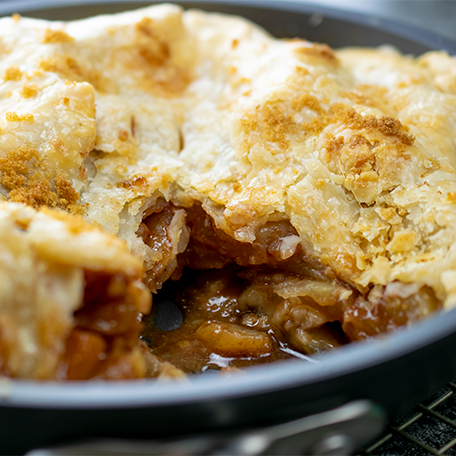 14868 VI SKILLET APPLE PIE intro image