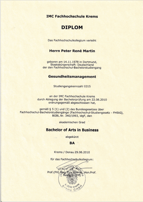 Diplom der IMC Fachhochschule Krems im Studiengang Gesundheitsmanagement als akademische Grundlage für Derevita X im Digitalen Gesundheitsmanagement