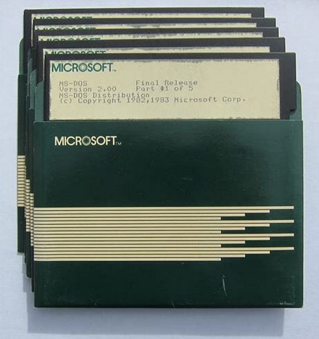 MS Word 2.0 - auf fünf Floppy Disks