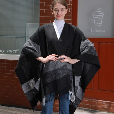 Women's Jacquard Warm Tassel Cardigan Outer Wear