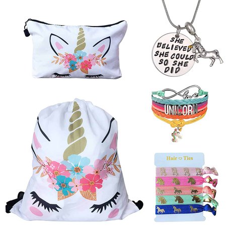 Have a unicorn lover in your life? You can resist these magical creatures. Here are 20 Enchanting Unicorn Gift Ideas to give your unicorn fan. #unicorn #unicorngifts #unicorncraft