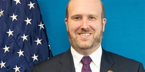Ambassador Popp Inspects USA Funded Projects In Western Uganda amb