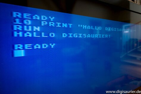 „Hallo Welt!“ Kann jeder. Ich programmierte „Hallo Digisaurier!“