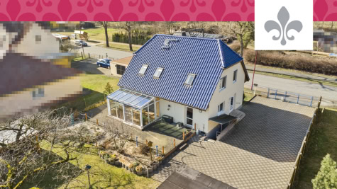 TOLLES HAUS AUF EINEM RIESENGRUNDSTÜCK MIT POOL, KELLER UND DOPPELGARAGE IN NIEDERGÖRSDORF, 14913 Niedergörsdorf, Einfamilienhaus