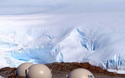 Meet the most exclusive hotel in the world Whichaway Camp, Antartica_header whichaway camp Meet the most exclusive hotel in the world: Whichaway Camp, Antartica Meet the most exclusive hotel in the world Whichaway Camp Antartica header 480x300