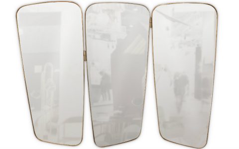 MIRROR ON THE WALL Mirror on the Wall Mirror, Mirror on the Wall… Who’s the best inspiration of all? MIRROR ON THE WALL 480x300