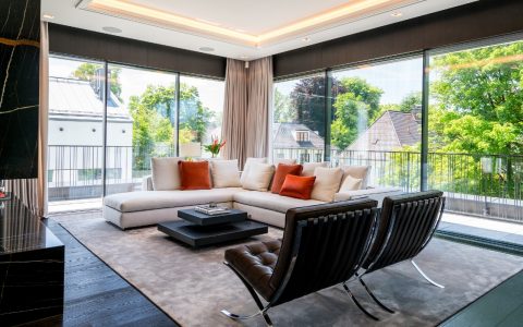 Milan Fashion Week 2020: Meet The Top Collections kindelbacher See Why Landau + Kindelbacher Is One Of Germany’s Best Interior Designers nova 6 480x300