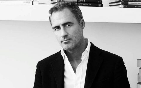 Carlo Donati Has Revealed The Incredible Look Of His New Collection - Take a Look! carlo donati Carlo Donati Has Revealed The Incredible Look Of His New Collection – Take a Look! Carlo Donati Has Revealed The Incredible Look Of His New Collection Take a Look capa 2 480x300