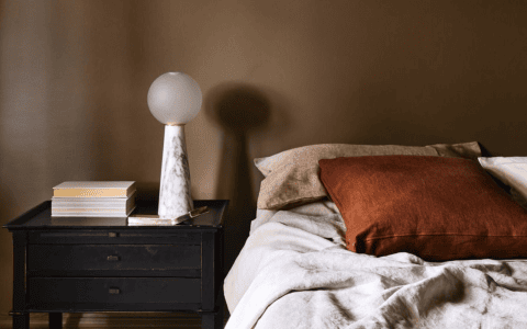 INSPIRATIONS These Home Paint Colors Will Make Any Small Space Feel Way Bigger home paint colors These Home Paint Colors Will Make Any Small Space Feel Way Bigger INSPIRATIONS These Home Paint Colors Will Make Any Small Space Feel Way Bigger 480x300