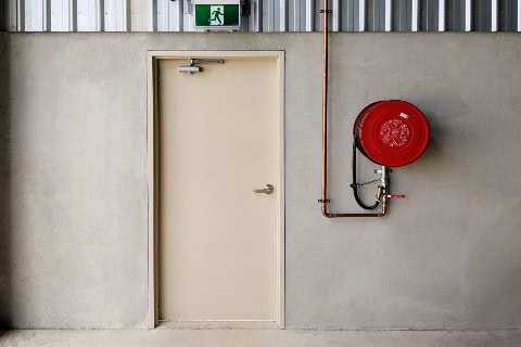 Sentry 200.80 Internal Door with Door Closer 1