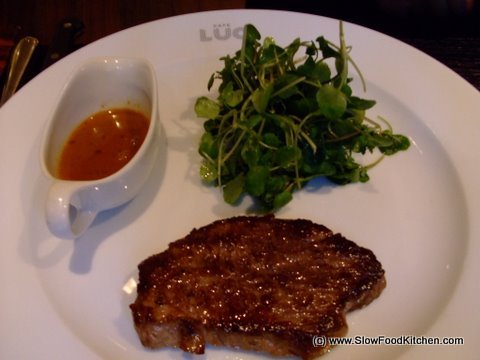 Shrunk steak Cafe Luc