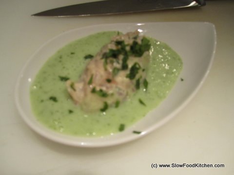  TOTAL GREEK YOGHURT TARTARE OF MACKEREL WITH MINTED CUCUMBER SOUP