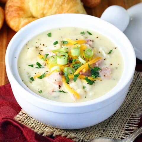 Cheesy Ham and Potato Soup