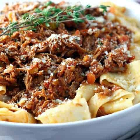 Slow Cooker Shredded Beef Ragu
