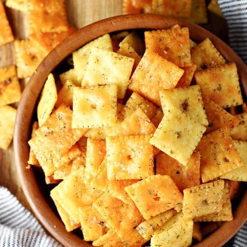 Ultimate Seasoned Cheese Crackers