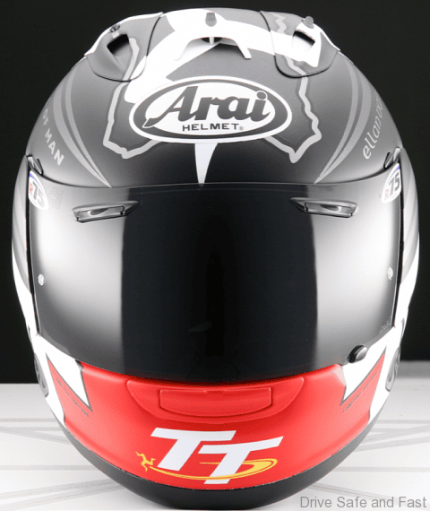 arai-unveils-isle-of-man-tt-2014-official-helmet-medium_3