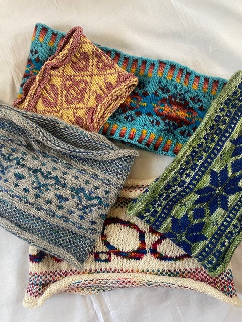 Introduction to Stranding a Cozy Cowl workshop-Fiber Arts on 4th