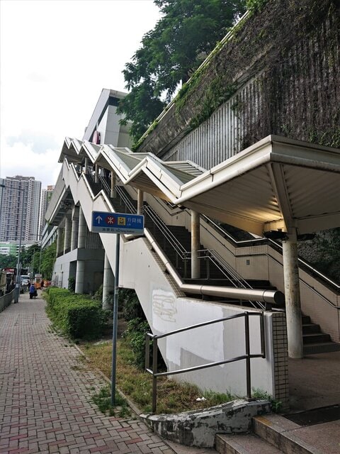 油塘站
