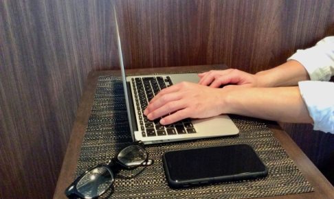 決済代行で口座振替サービスを利用する5つのメリット｜仕組みやサービスの選び方を解説