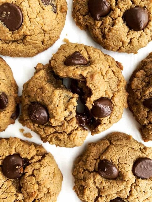 vegan and gluten free chocolate chip chickpea cookies