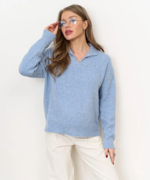 Голубой пушистый джемпер-поло Misty