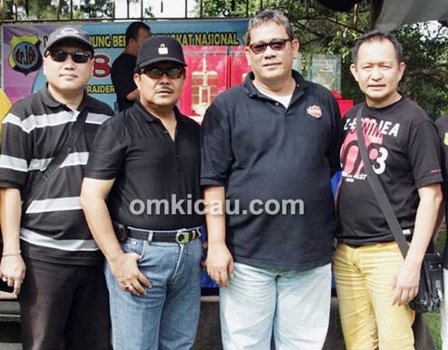Mr Yayang dan Mr Chandra