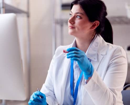 becoming a phlebotomist guide