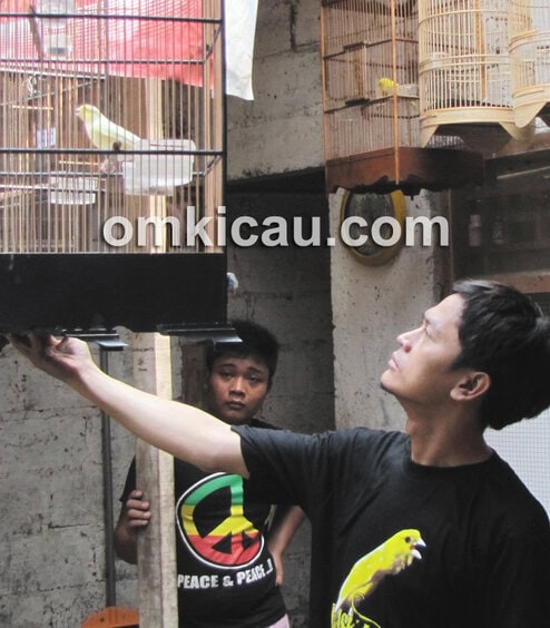Untuk menjaga kualitas, produk diseleksi dulu sebelum dipasarkan.