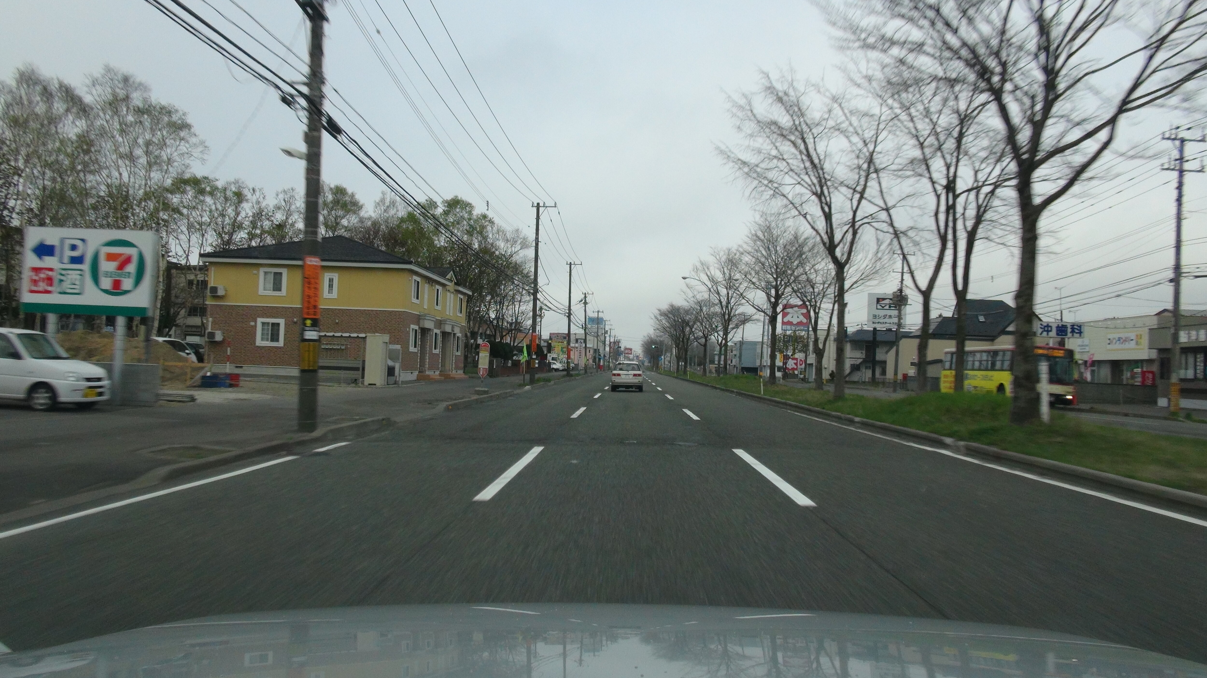 北海道の街道を運転
