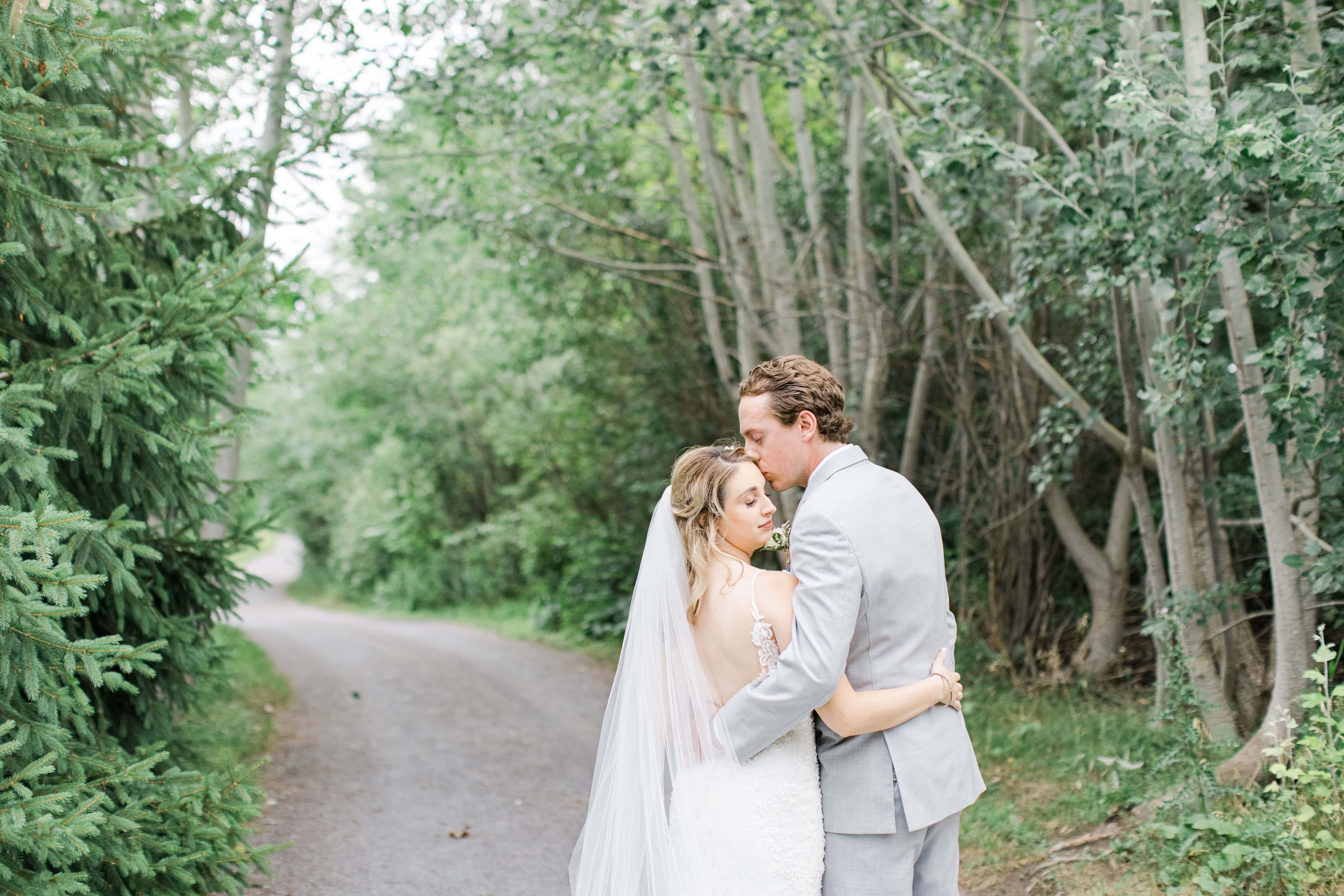 jessica stu wedding at brookstreet hotel