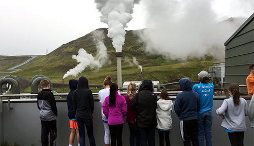 ACIS STEM group at a Reykjavik power plant