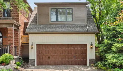 garage-door-traditional