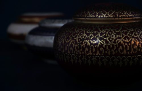 cremation-urns