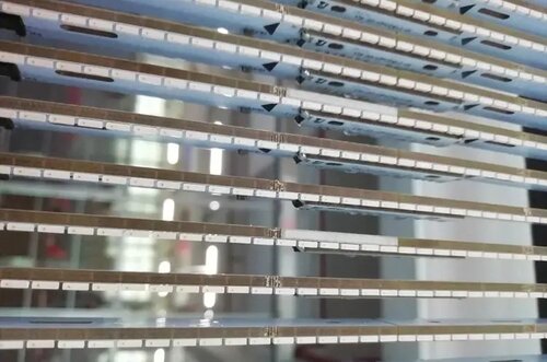 Edge-lit LED Transparent Screen