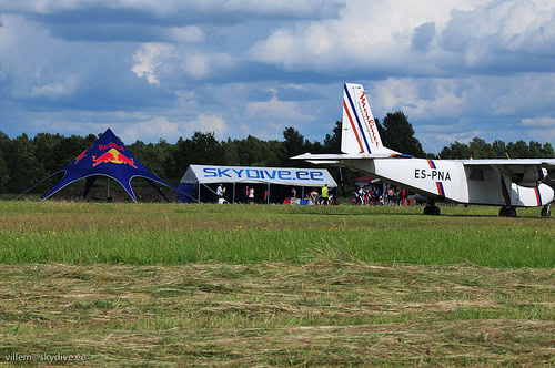 3721648336_5255d8b5df Parasummerit toetasid Lennuliiklusteeninduse AS ja Red Bull. Foto: V. Alango