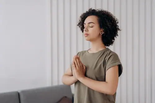 How Do You Emotionally Regulate Yourself? A Simple Guide for When Nothing Seems to Work