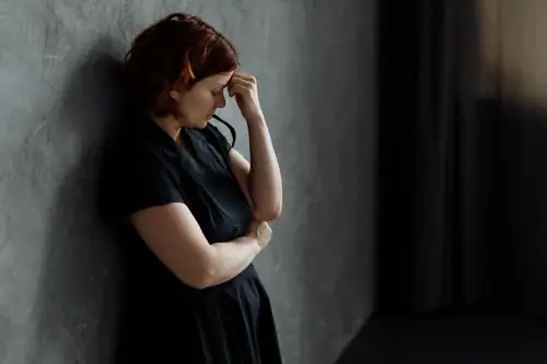 Emotional Neglect Symptoms in Adults I Didn't Recognize