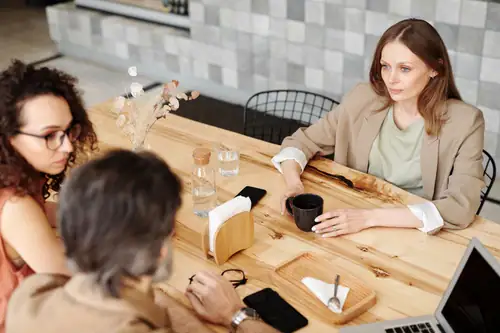 How to Respond to a Liar 3 Calm Strategies That Actually Work