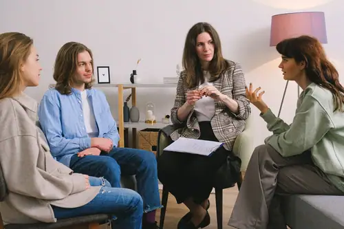Group Behavior Psychology: Why I Stopped Explaining