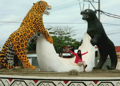 Slight overkill on the Puma and Jaguar statues