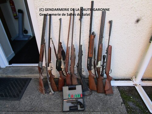 De nombreuses armes découvertes à Aspet au sud de la Haute Garonne