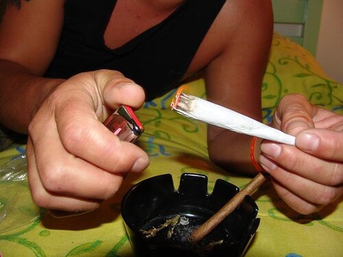 Amende forfaitaire pour usage de drogue à Tarbes