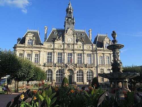 Incendie de la mairie de Limoges le 17 octobre, un homme interpellé