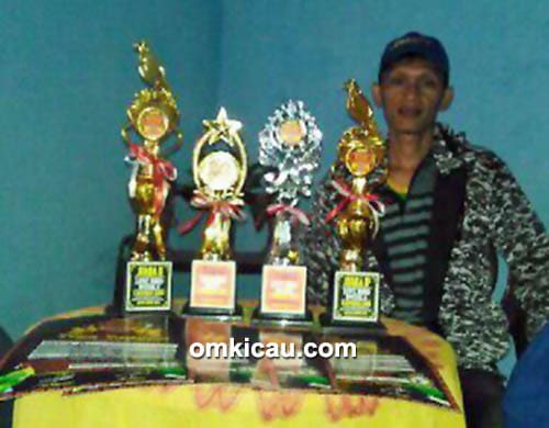 Om Anom Musafir dan lovebird Meteor
