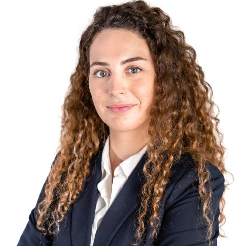 Retrato de Alejandra Callow, Clinic Manager de 32Dental.