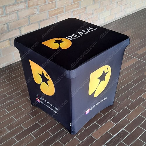 manteles personalizados para mesa plastica rimax tipo caribe con logo de empresa para eventos y concierto