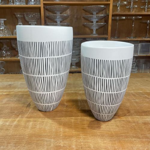 VASO CERÂMICA BRANCO E PRETO ETNICO